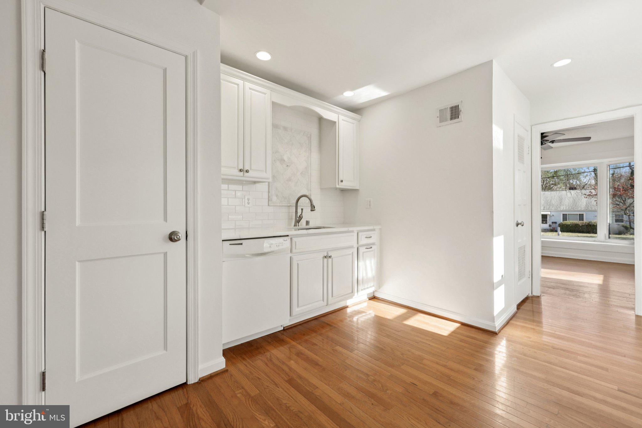 3130 Cofer Road Falls Church, VA 22042 - Photo 11 of 40 Gallery Image 11