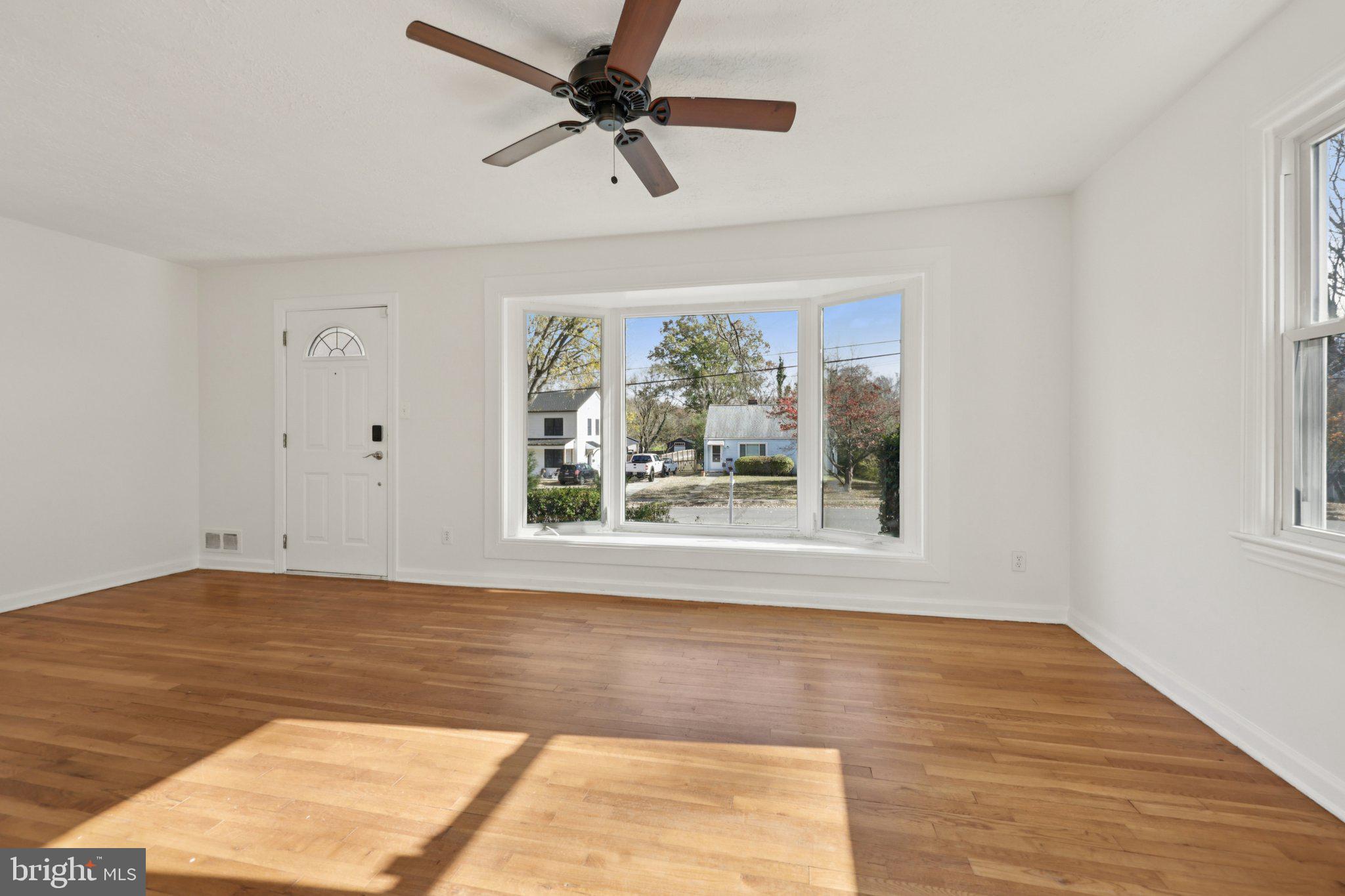 3130 Cofer Road Falls Church, VA 22042 - Photo 7 of 40 Gallery Image 7
