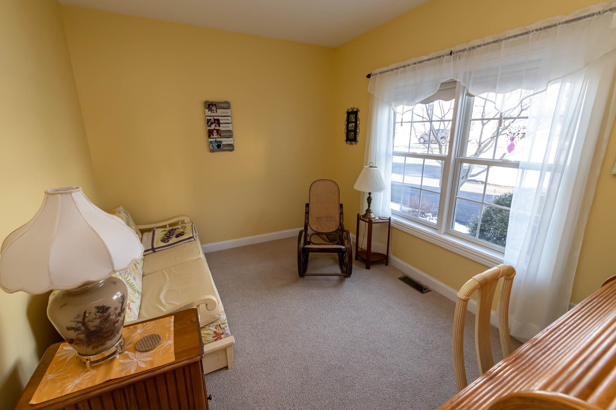 92 Mountain Village Road Windham, NH 03087 - Photo 20 of 37