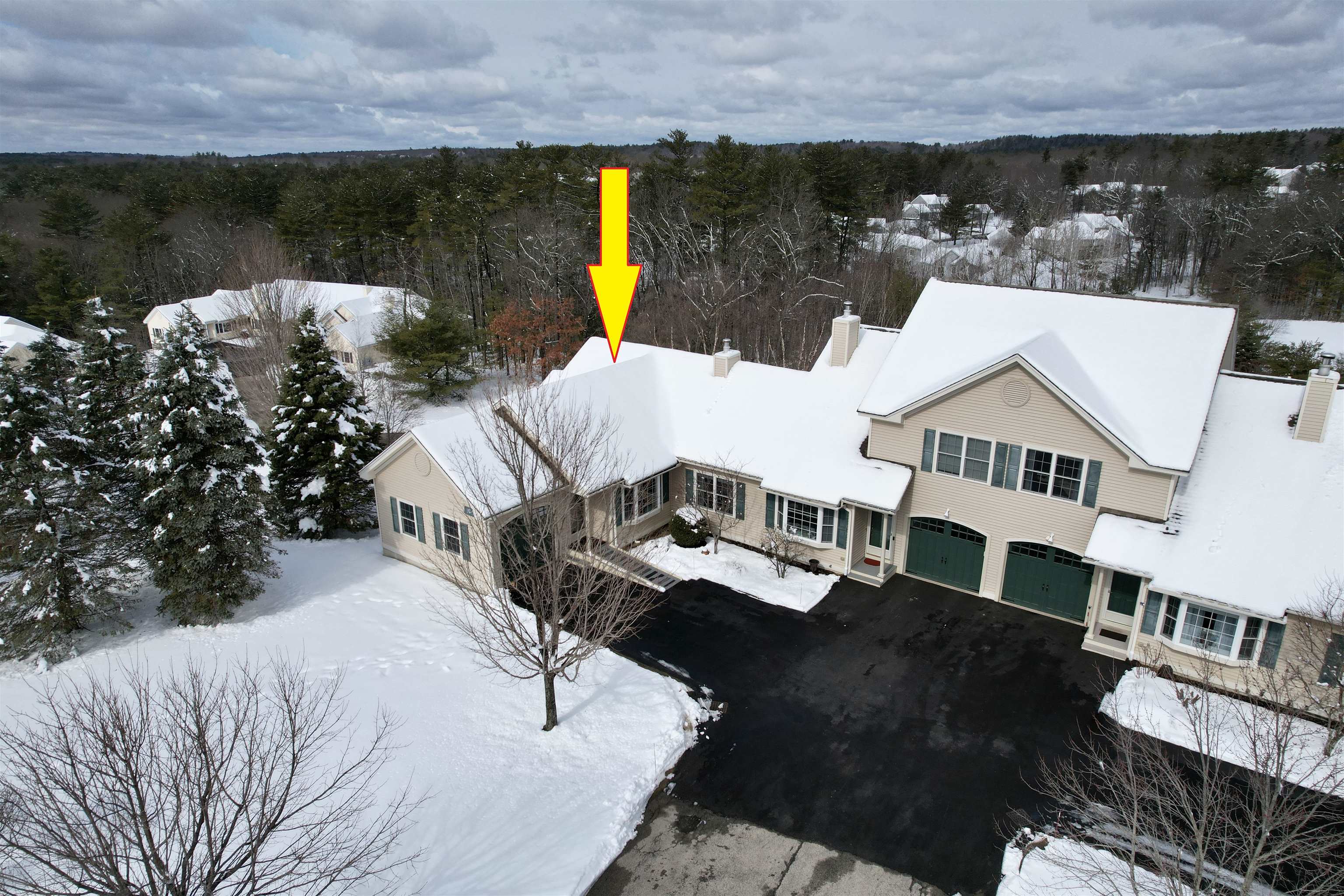 92 Mountain Village Road Windham, NH 03087 - Photo 3 of 37