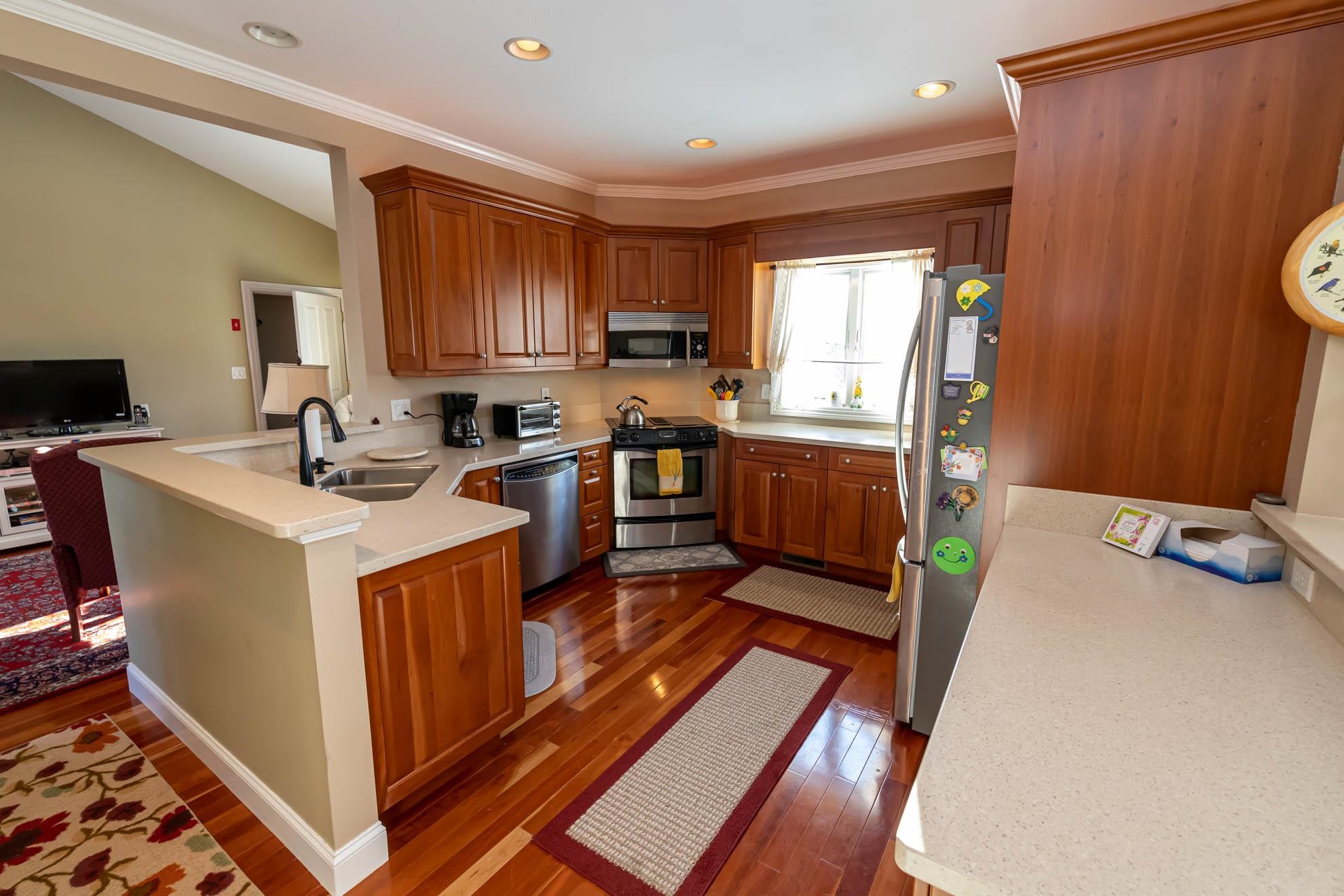 92 Mountain Village Road Windham, NH 03087 - Photo 8 of 37