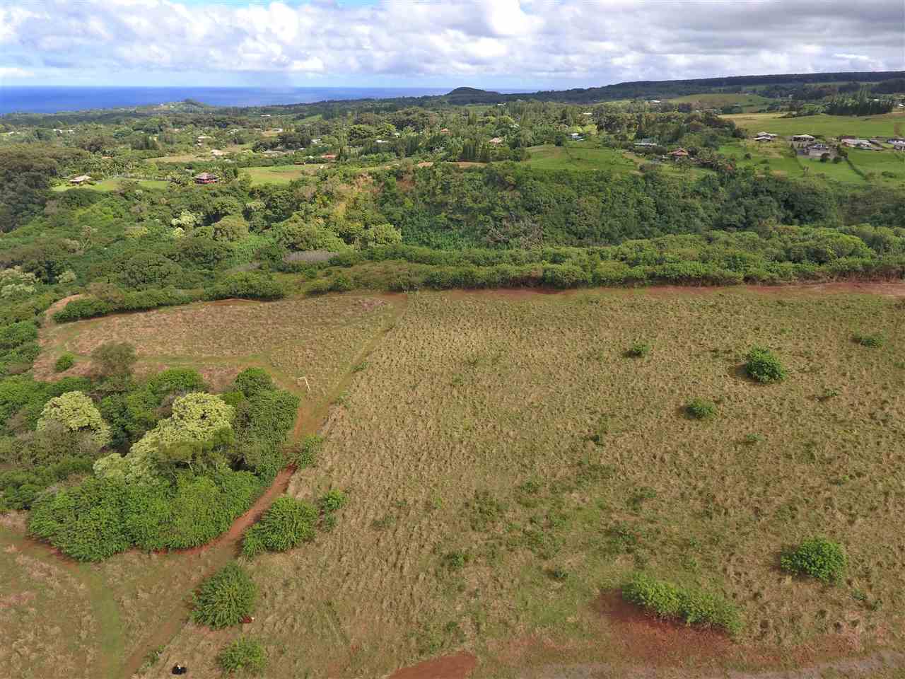 1855 Kauhikoa Road, Unit 222B Haiku, HI 96708 - Photo 14 of 15 a view of a lake
