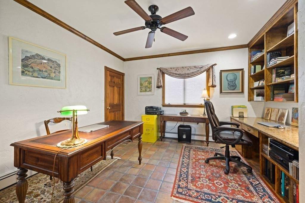 73 Carter Road Lynnfield, MA 01940 - Photo 15 of 31 Gallery Image 15