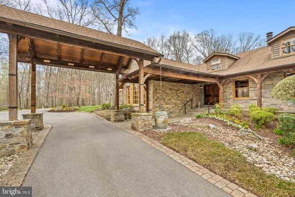 $2,650,000 | 10204 Bentcross Drive, Potomac, MD 20854