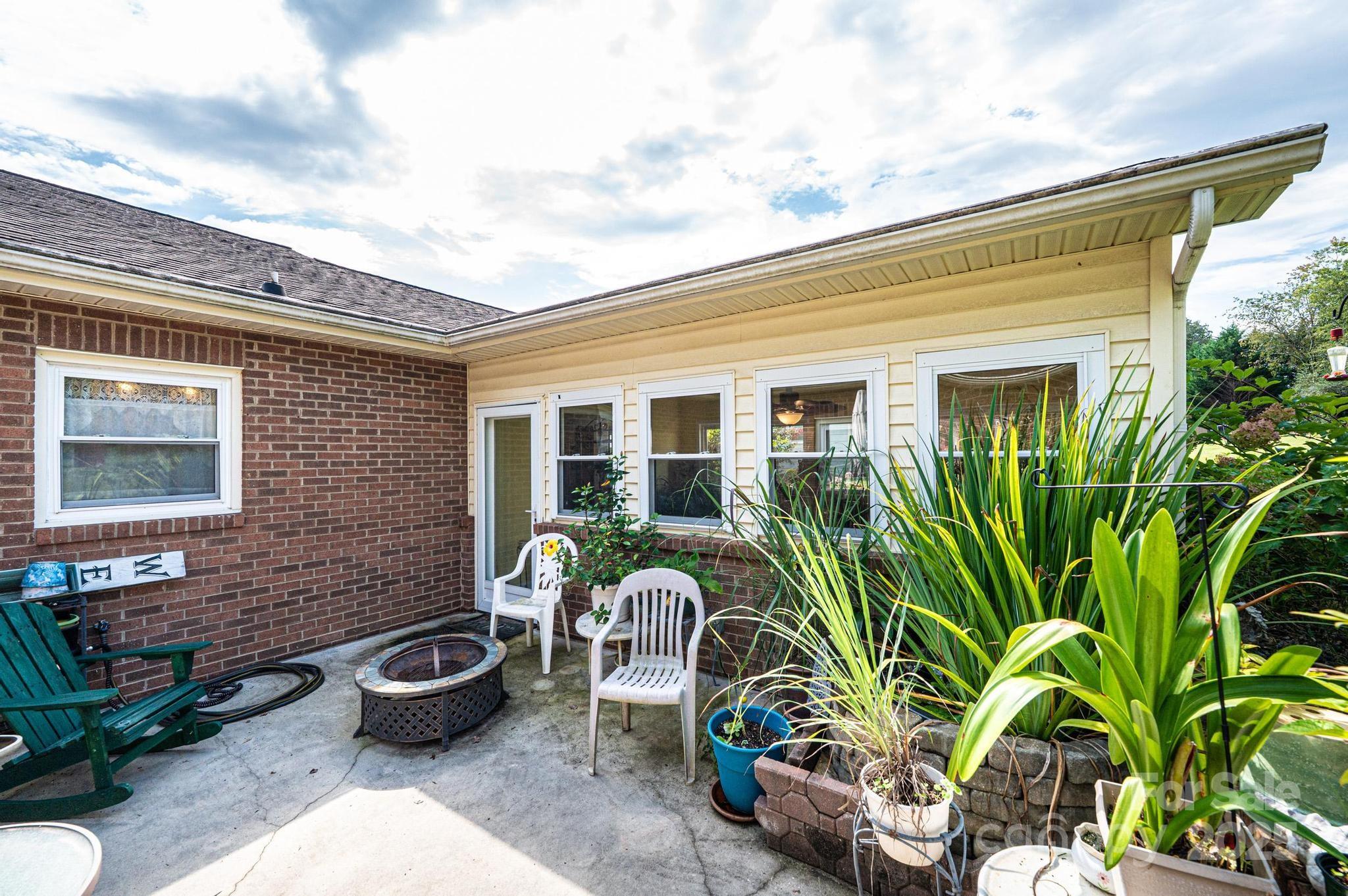 575 Boxwood Street Hudson, NC 28638 - Photo 18 of 48