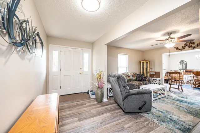 $324,500 | 575 Boxwood Street, Hudson, NC 28638