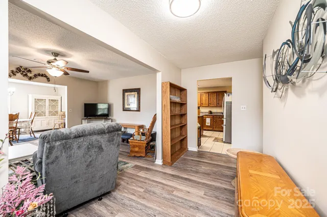 $324,500 | 575 Boxwood Street, Hudson, NC 28638