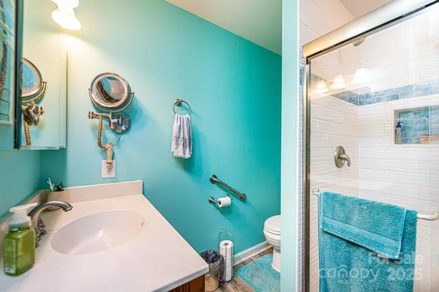 $324,500 | 575 Boxwood Street, Hudson, NC 28638