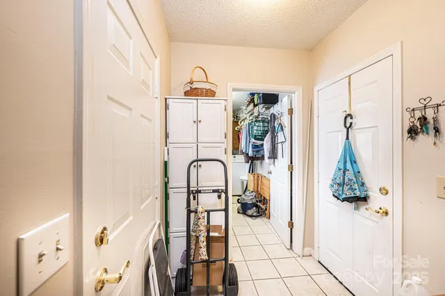 $324,500 | 575 Boxwood Street, Hudson, NC 28638