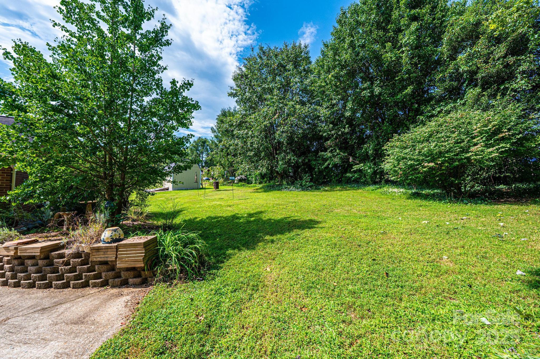 575 Boxwood Street Hudson, NC 28638 - Photo 10 of 48