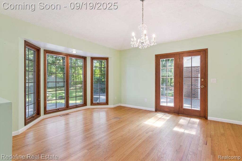 3777 Dorr Road Brighton, MI 48116 - Photo 23 of 77
