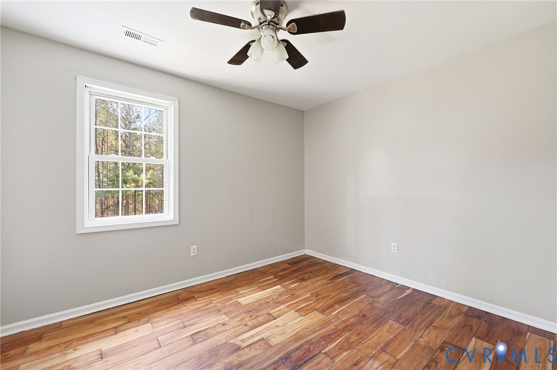 4946 Midway Road Church Road, VA 23833 - Photo 13 of 20 Gallery Image 13