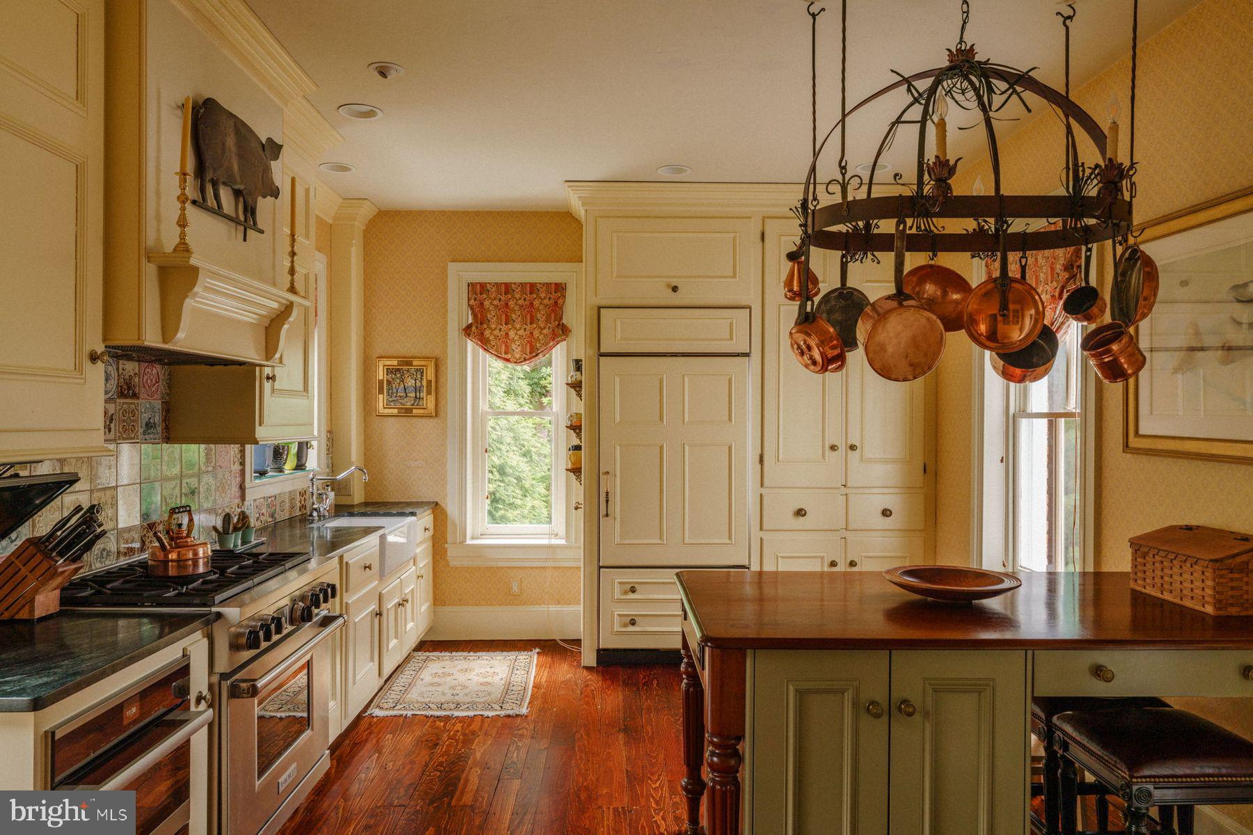 146 East Court Street Doylestown, PA 18901 - Photo 12 of 32