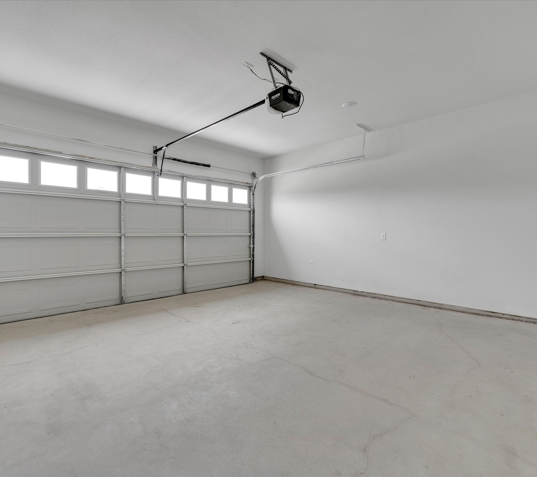 2709-512 Rockhill Road McKinney, TX 75072 - Photo 19 of 21 a view of a garage