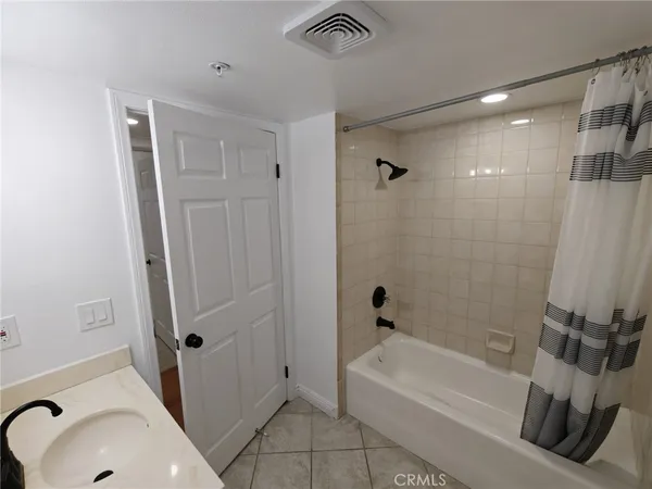 $750,000 | 108 West Maple Street, Unit 7, Glendale, CA 91204