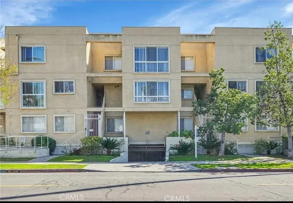 $750,000 | 108 West Maple Street, Unit 7, Glendale, CA 91204
