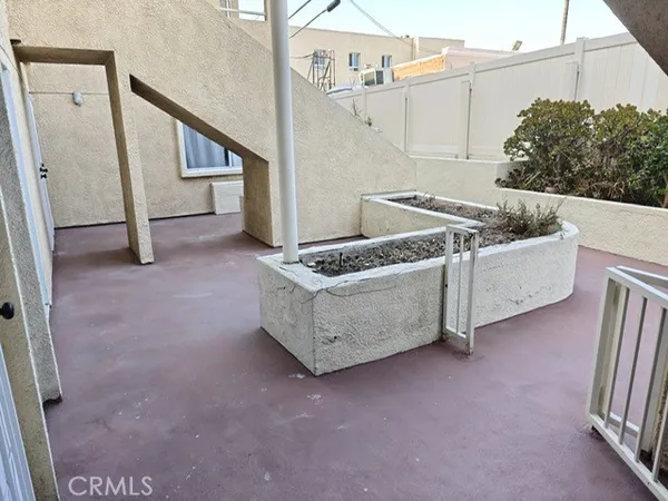 $750,000 | 108 West Maple Street, Unit 7, Glendale, CA 91204