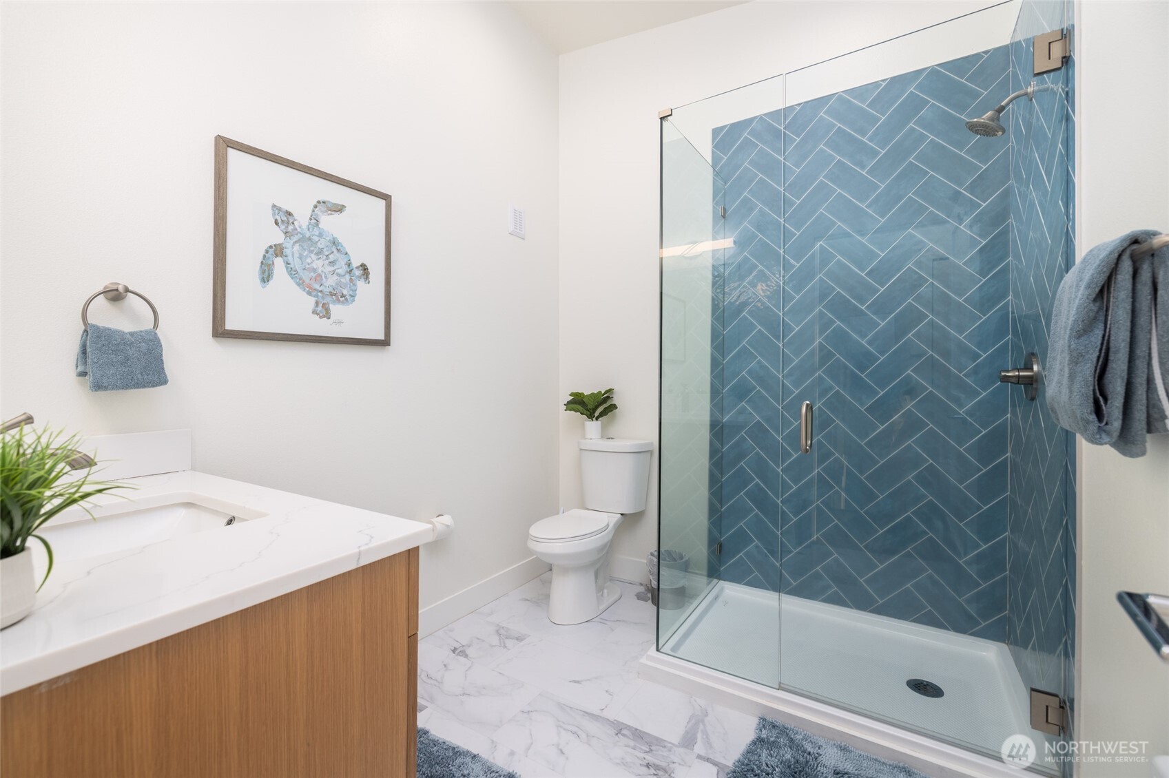 2575 West Beach Road Oak Harbor, WA 98277 - Photo 34 of 40 a bathroom with a shower and a toilet