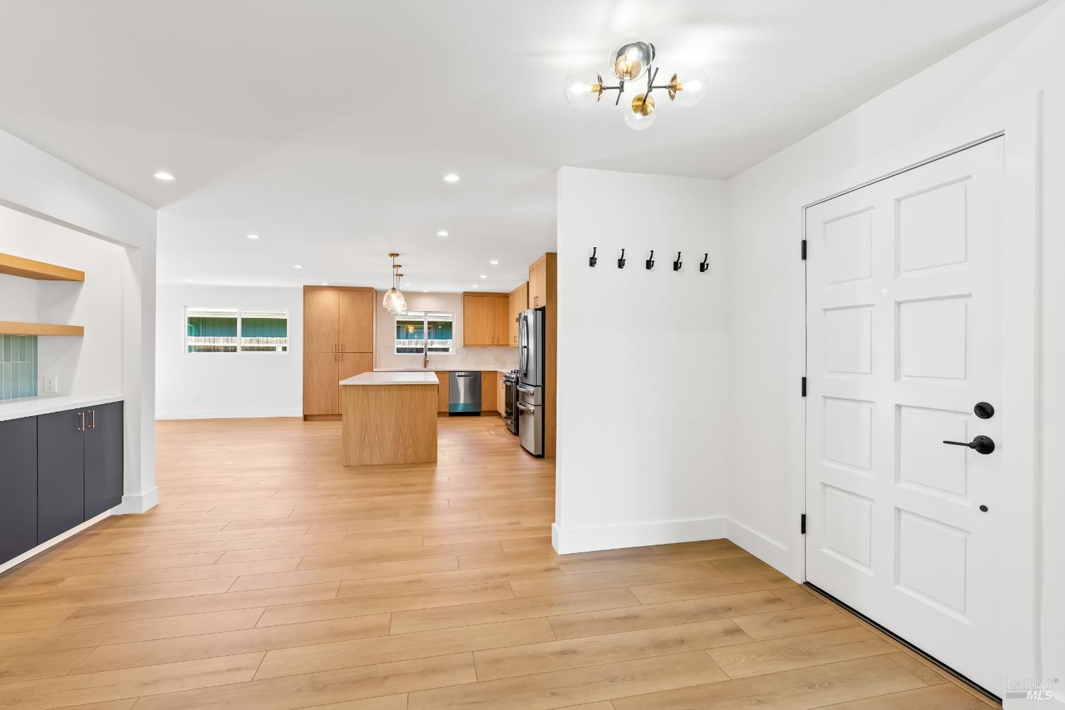 1812 Sansone Drive Santa Rosa, CA 95403 - Photo 9 of 32 Gallery Image 9
