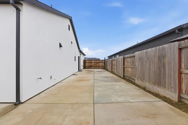 $649,000 | 4115 Valkommen Drive, Denair, CA 95316