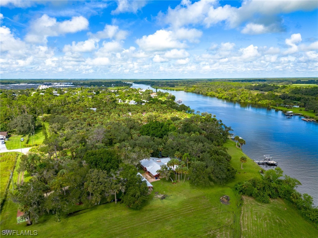 2221 Herzog Road Alva, FL 33920 - Photo 45 of 46 Gallery Image 45