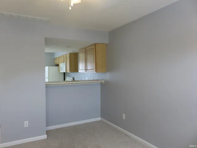 $1,395 | 3432 South Oaklawn Circle, Bloomington, IN 47401