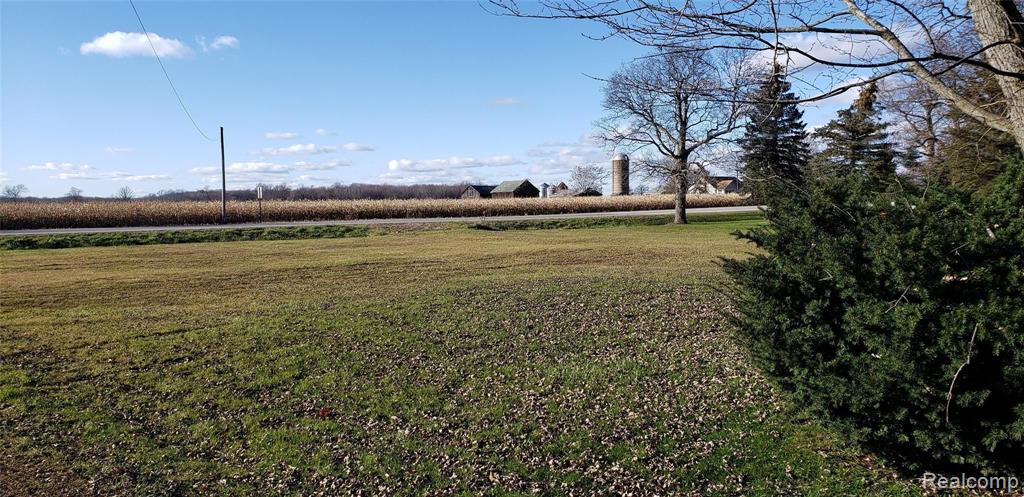 1630 Capac Road Allenton, MI 48002 - Photo 23 of 36