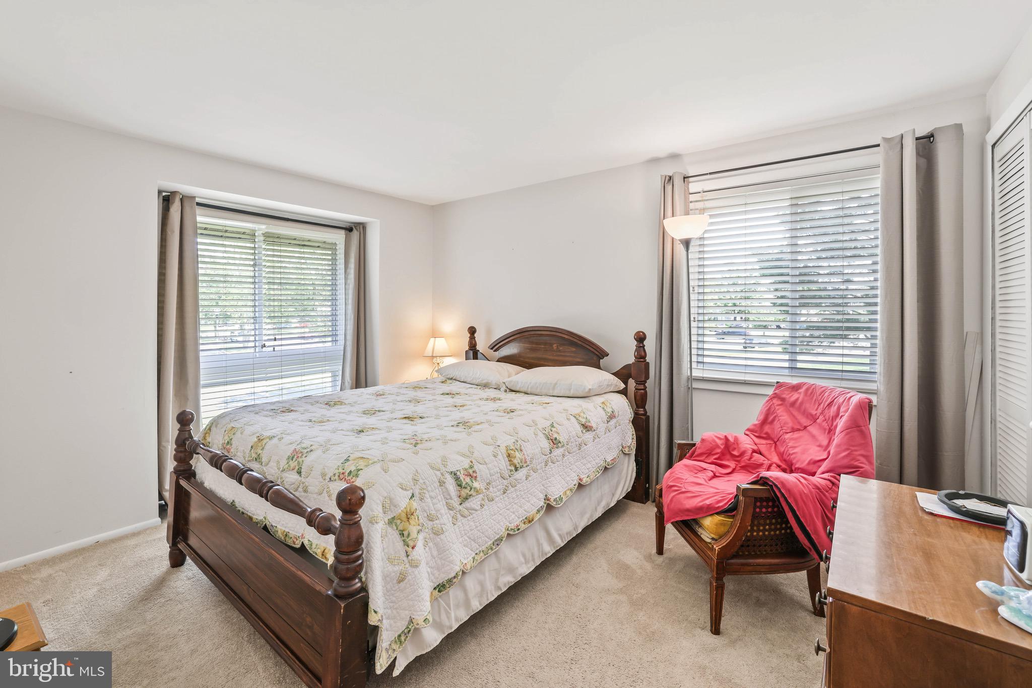 266 North Cottage Road Sterling, VA 20164 - Photo 30 of 44 Gallery Image 30