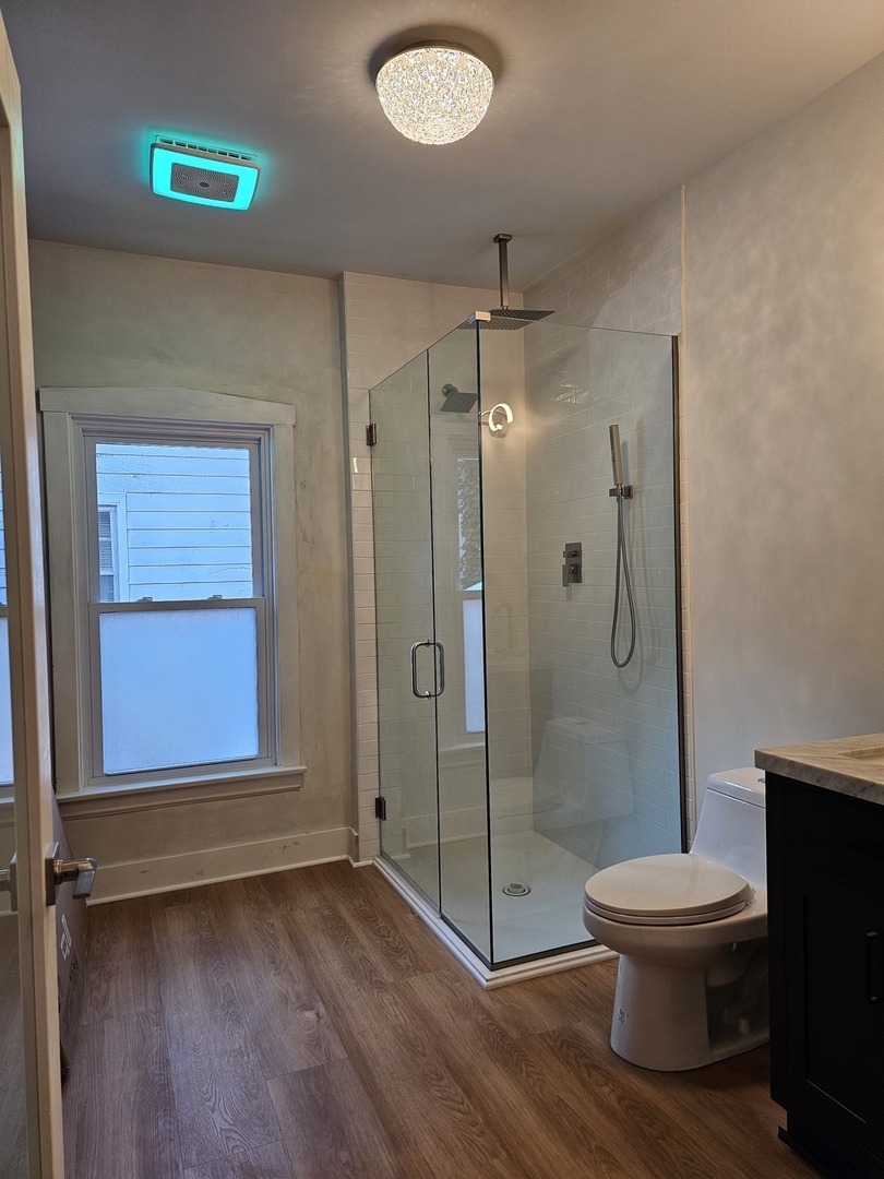 339 Ridgeland Avenue Elmhurst, IL 60126 - Photo 6 of 10 Gallery Image 6