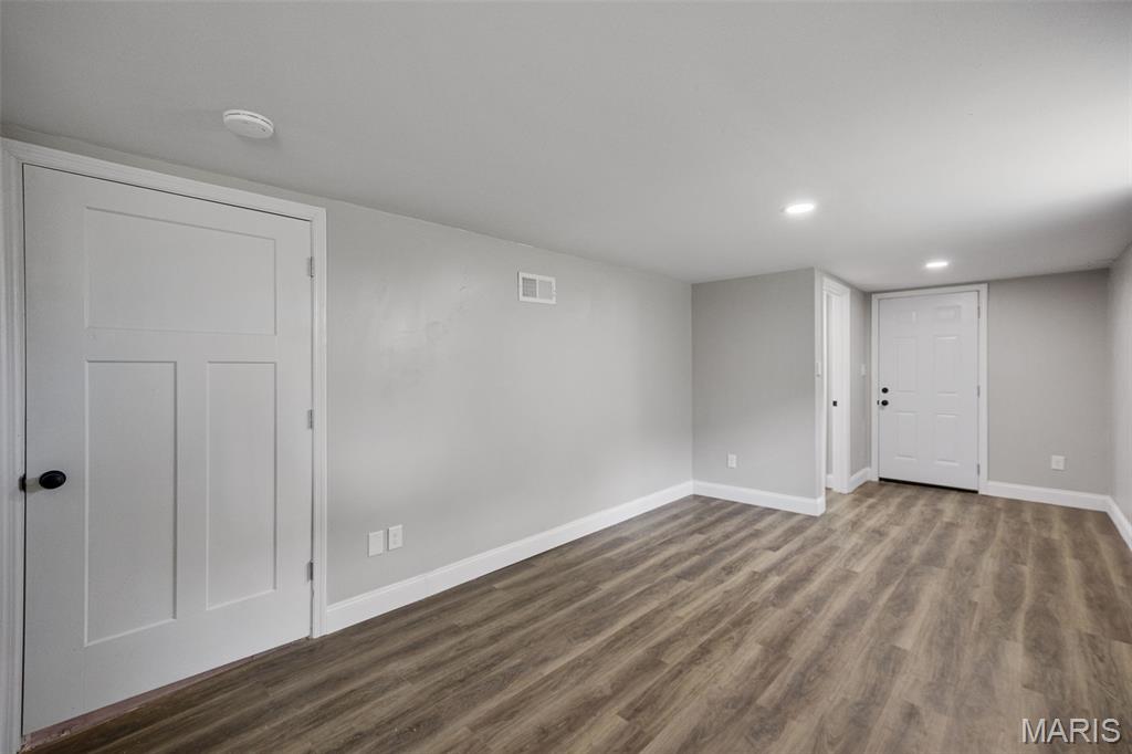 229 Orchard Avenue Ballwin, MO 63021 - Photo 22 of 33