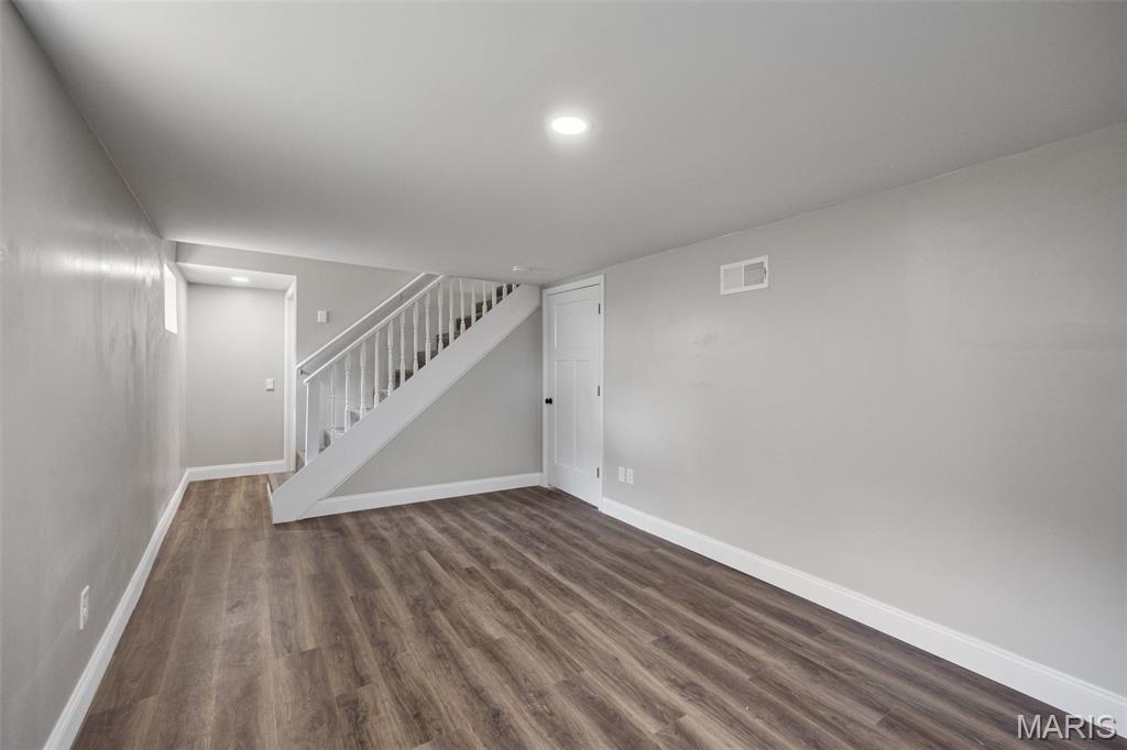 229 Orchard Avenue Ballwin, MO 63021 - Photo 24 of 33