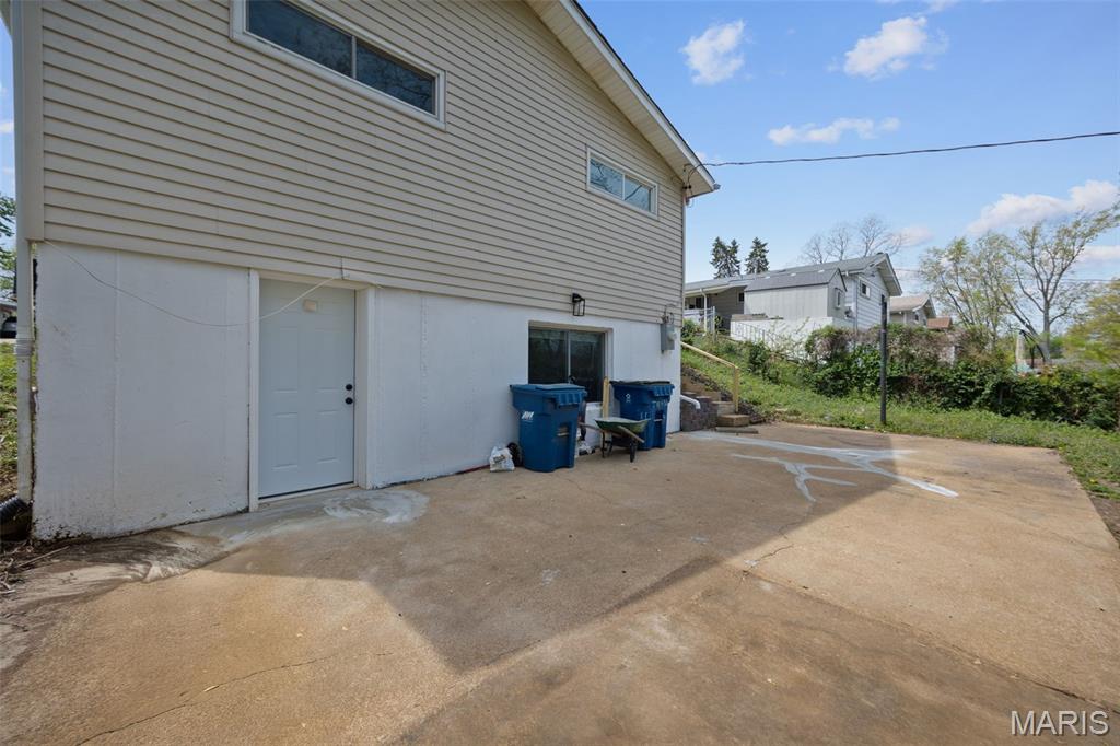 229 Orchard Avenue Ballwin, MO 63021 - Photo 30 of 33