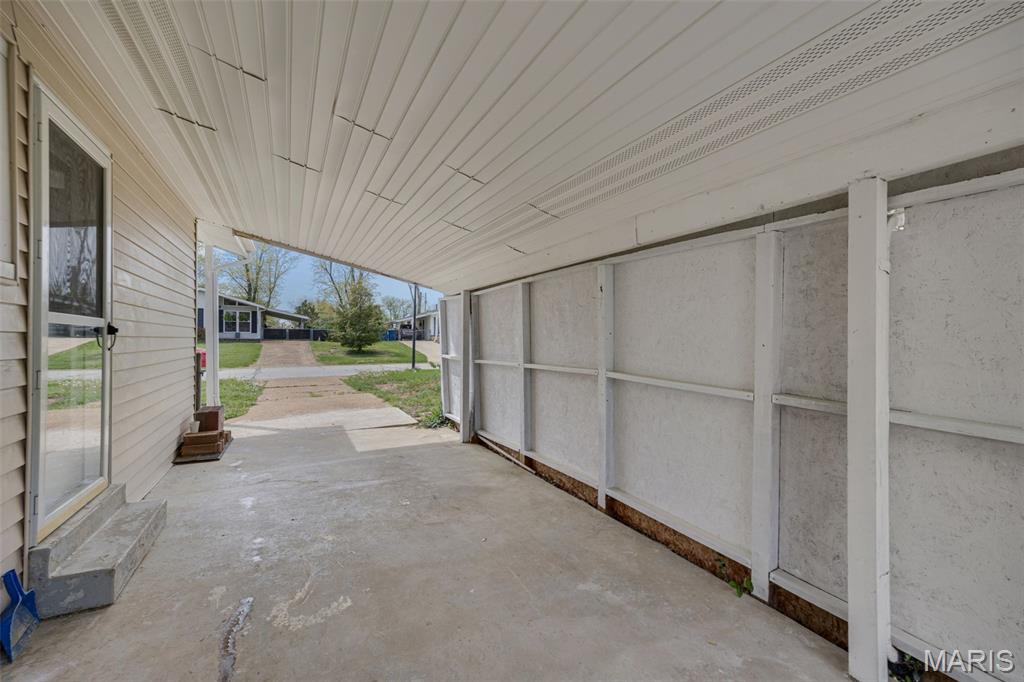 229 Orchard Avenue Ballwin, MO 63021 - Photo 4 of 33