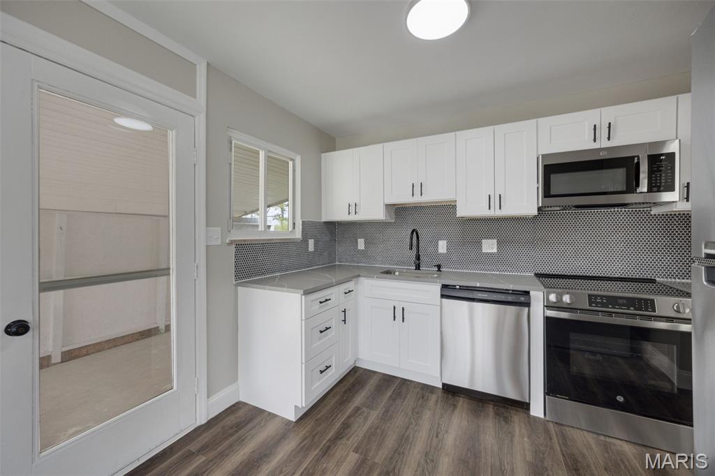 229 Orchard Avenue Ballwin, MO 63021 - Photo 10 of 33