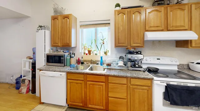 $770,000 | 330 Capitol Street, Vallejo, CA 94590