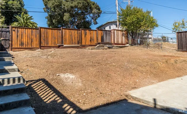 $770,000 | 330 Capitol Street, Vallejo, CA 94590