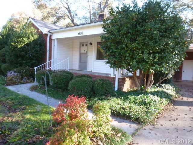 603 Gillsbrook Road, Unit 7 Lancaster, SC 29720 - Photo 3 of 16 Gallery Image 3