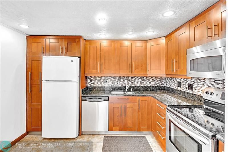 Tops Kitchen Llc Pompano Beach Fl Dandk Organizer