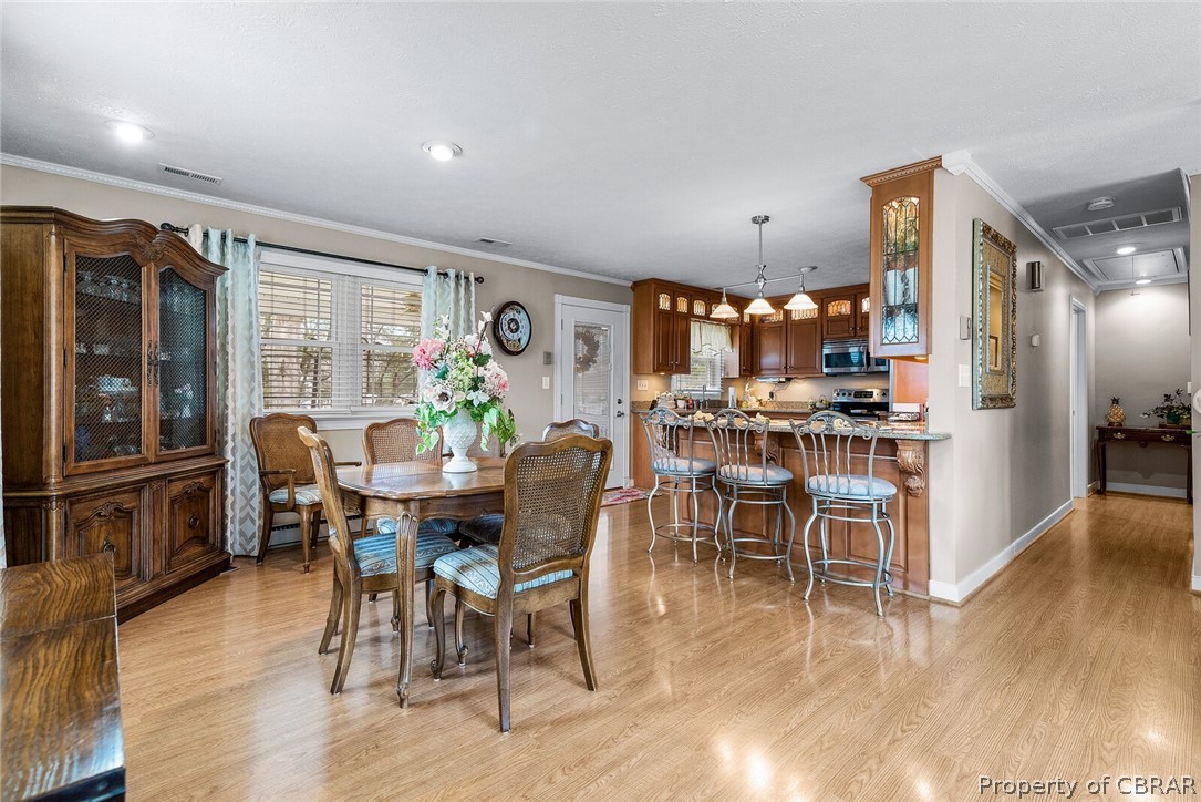 6904 Fields Landing Road Hayes, VA 23072 - Photo 6 of 40 Gallery Image 6