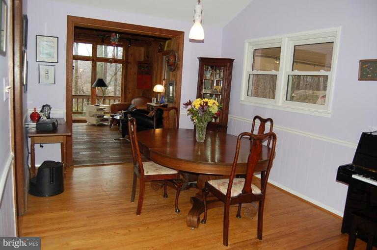 5622 Inverchapel Road Springfield, VA 22151 - Photo 3 of 22 Dining Room