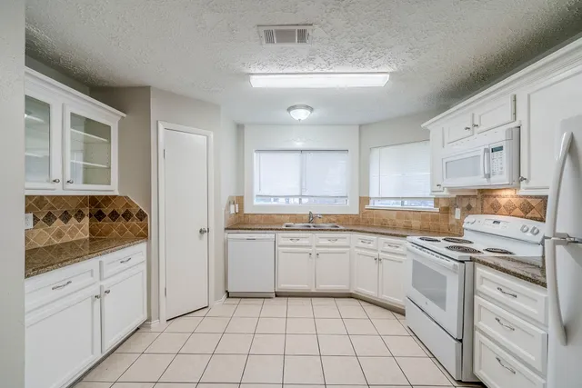 $185,000 | 13215 Vista Oro Drive, Houston, TX 77041