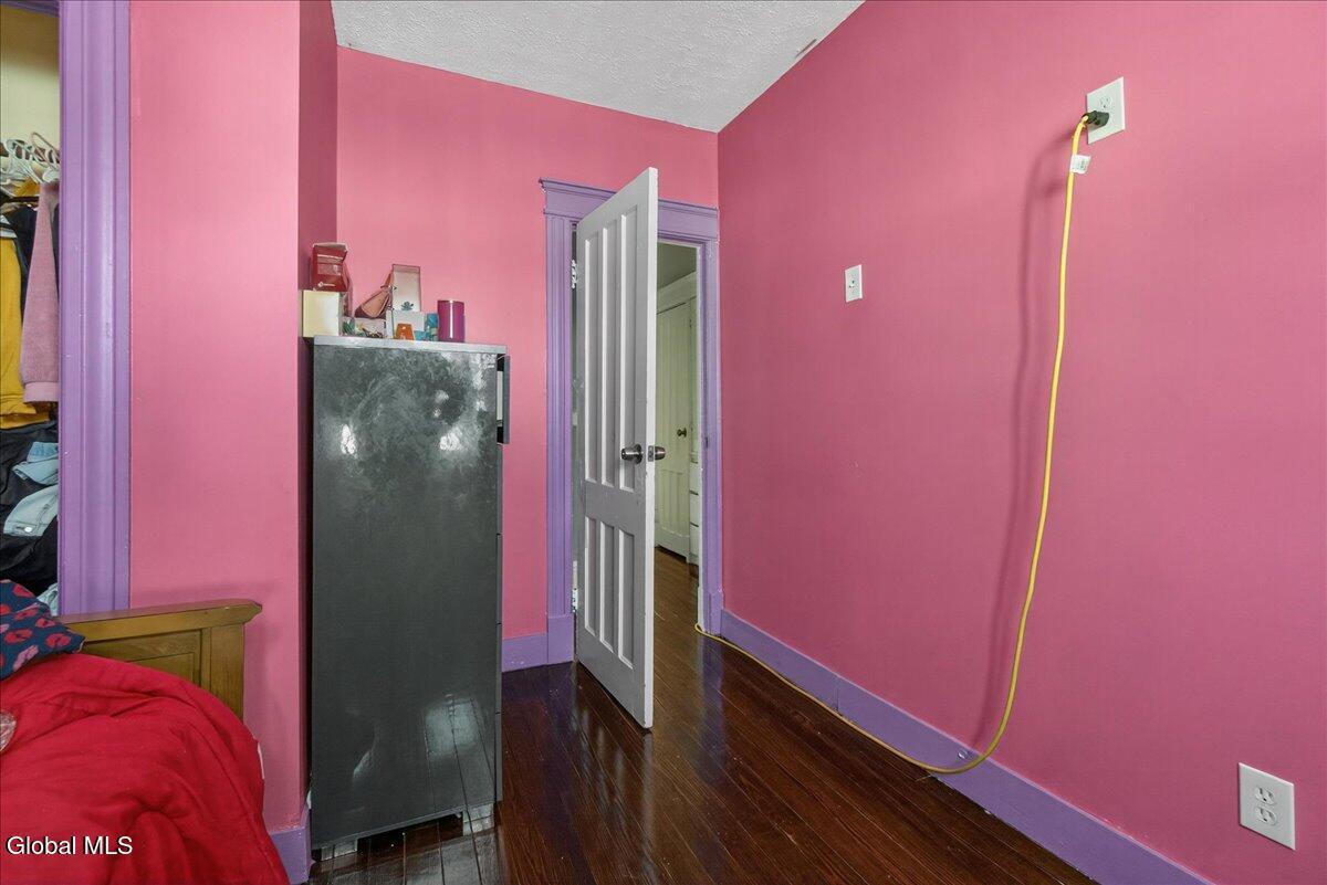 118 Linden Street Schenectady, NY 12304 - Photo 18 of 31 14-118 Linden St-14