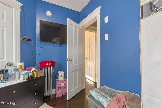 $325,000 | 118 Linden Street, Schenectady, NY 12304