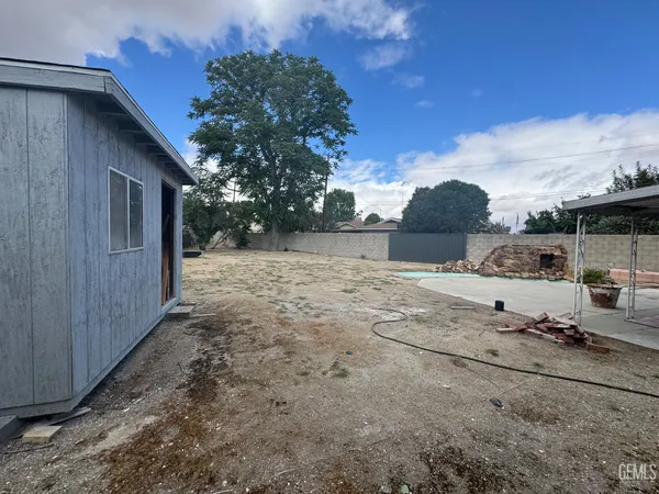 $399,900 | Undisclosed Address, Taft, CA 93268
