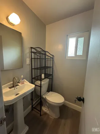$399,900 | Undisclosed Address, Taft, CA 93268
