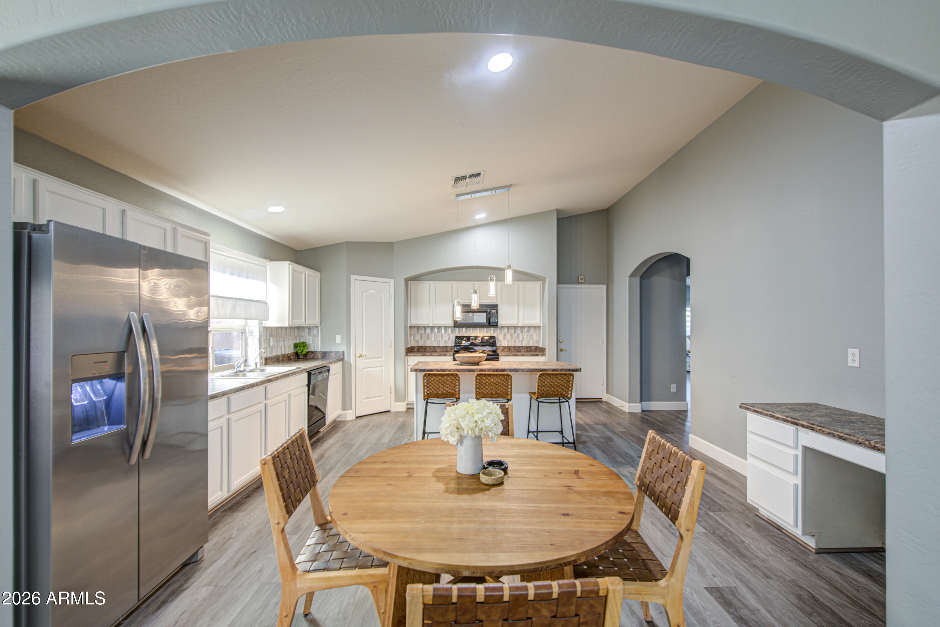 9130 West Riverside Avenue Tolleson, AZ 85353 - Photo 9 of 31 Kitchen 2