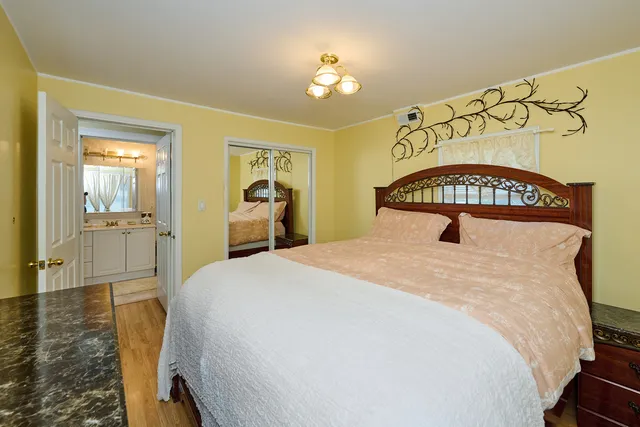 $524,900 | 703 North Arlington Heights Road, Arlington Heights, IL 60004