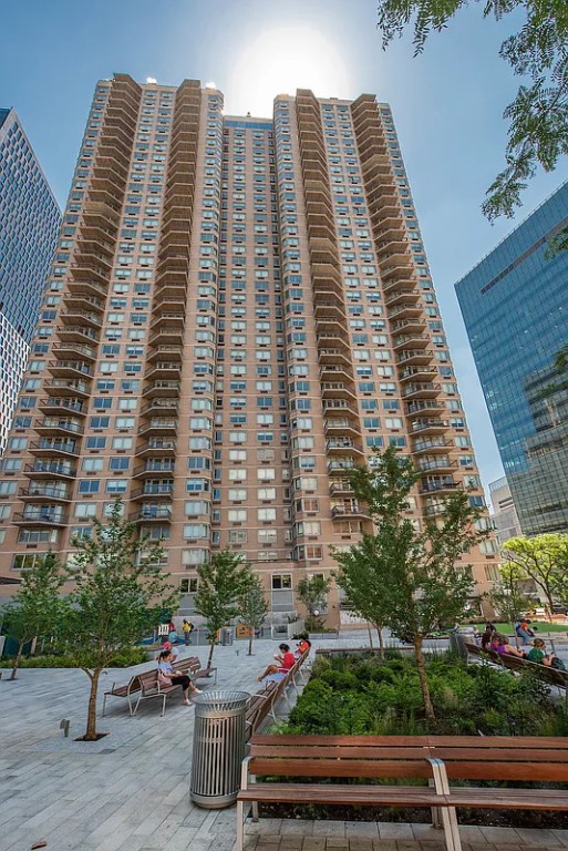 Undisclosed Address Manhattan, NY 10016 - Photo 2 of 2