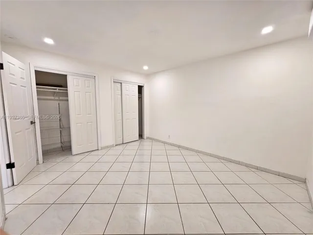 $1,900 | 5401 Hollywood Boulevard, Unit 6, Hollywood, FL 33021