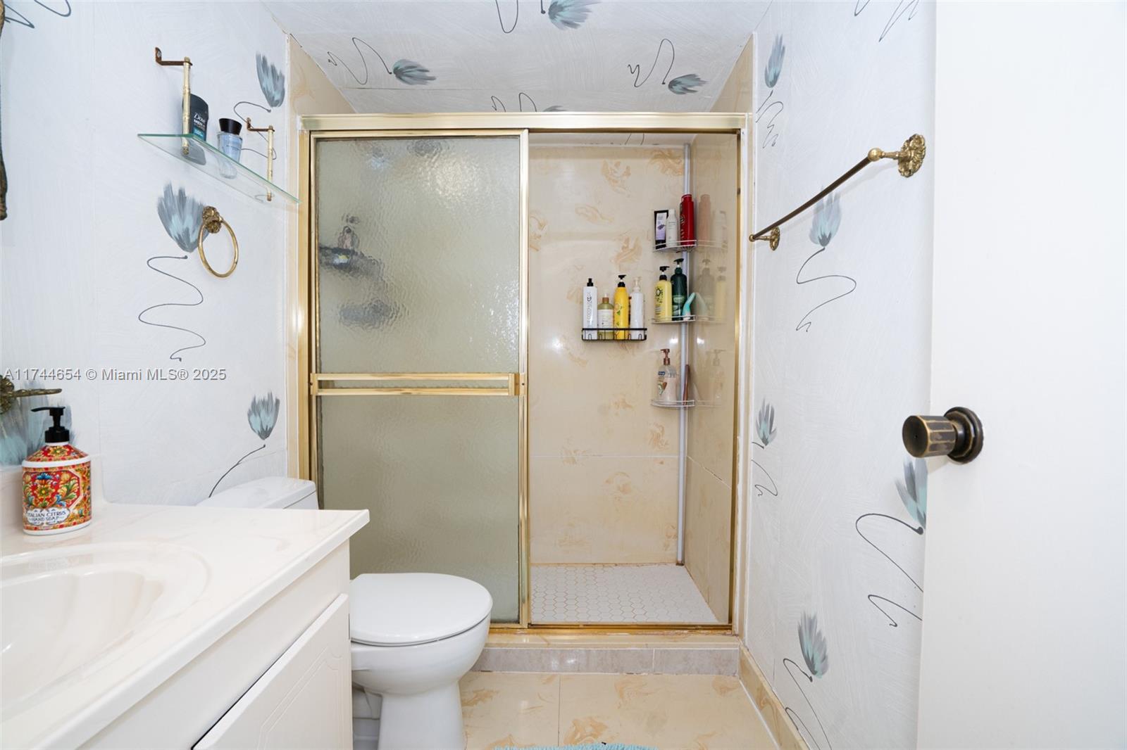 1833 South Ocean Drive, Unit 1103 Hallandale Beach, FL 33009 - Photo 12 of 18